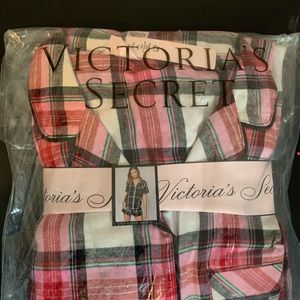 COPY - VS cropped flannel shorts PJ set NWT